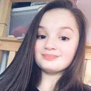 Meet your Posher, Michaela